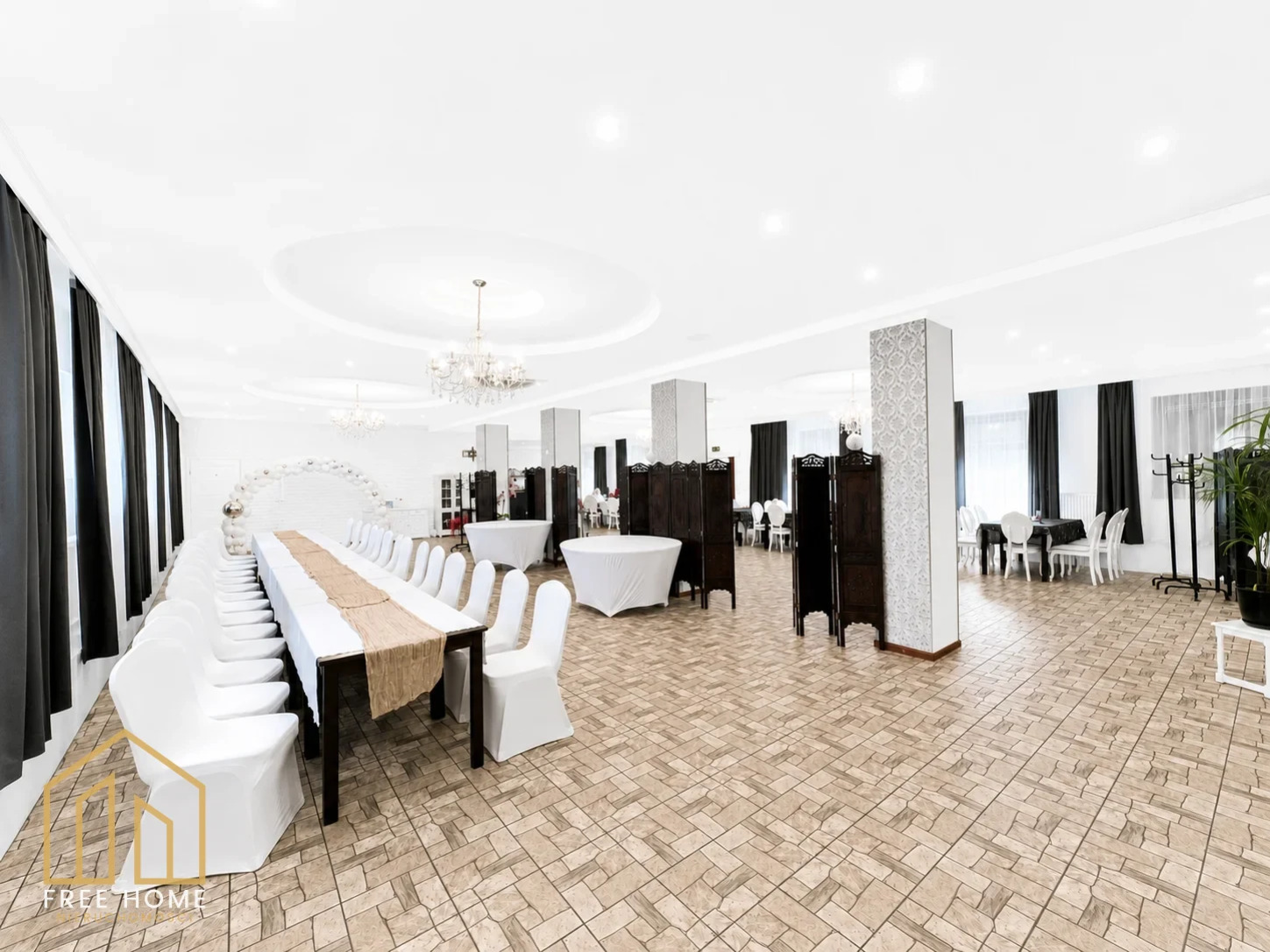Lokal z salą bankietową i częścią hotelową w Głogowie — miniatura 2